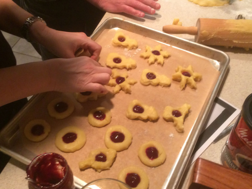 The Spitzbuben on the baking sheet