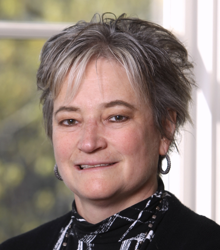 Leora batnitzky