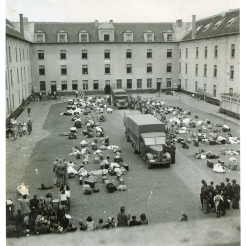 Binnenkoer Dossin-Kazerne Dossin-Fonds Kummer