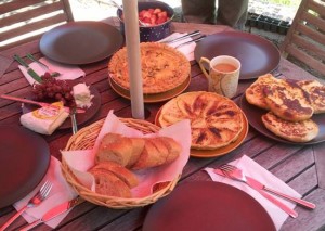 A brunch of German dishes from 1896