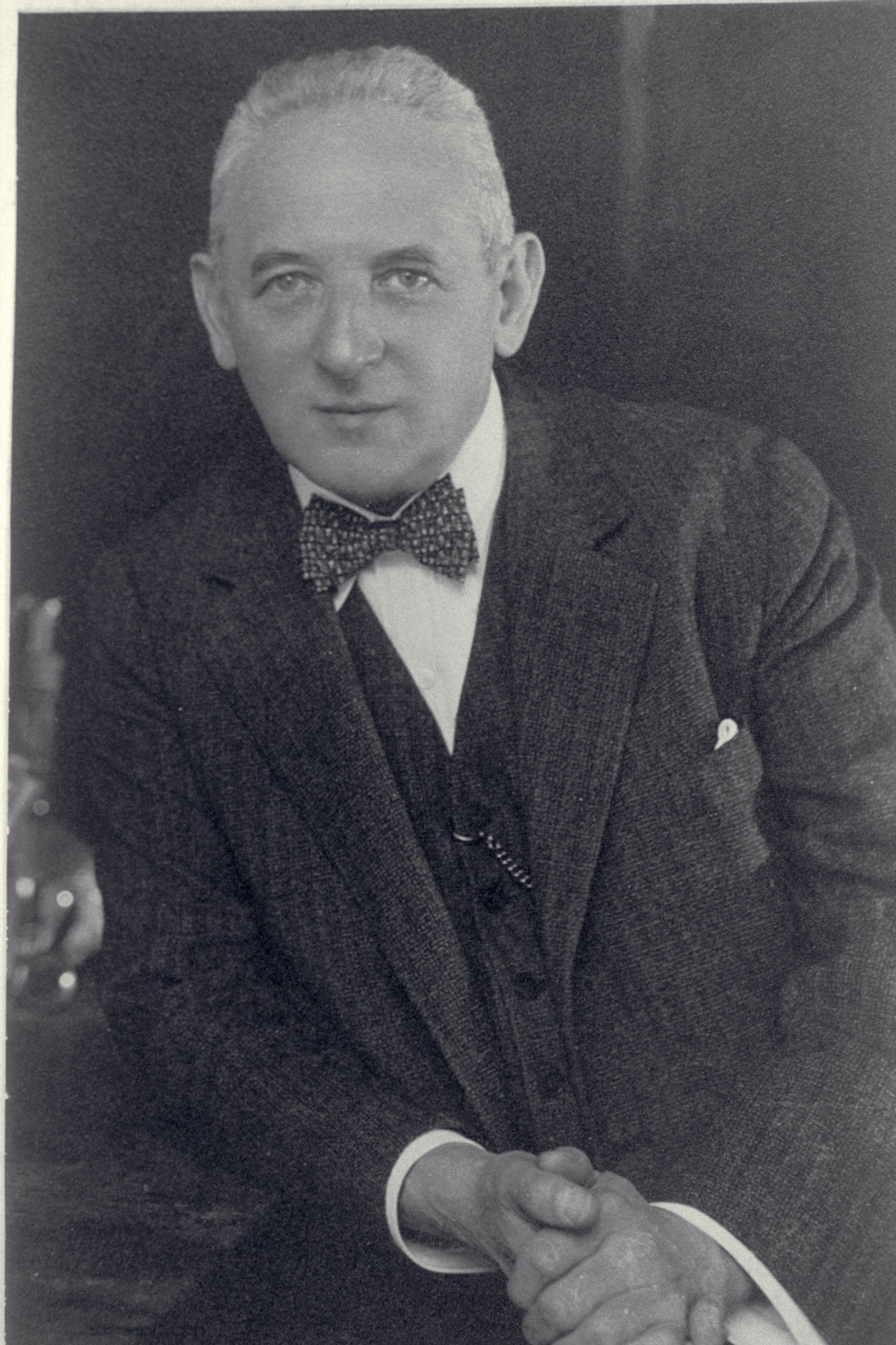 Biochemist Prof. Carl Neuberg: Restituted Books from his Library - Leo Baeck Institute