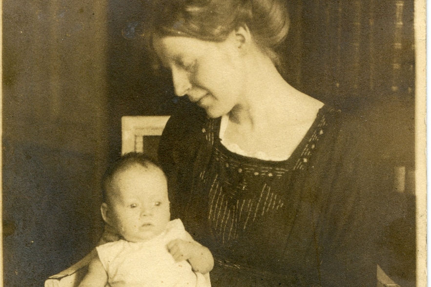 Eva Feisel with baby Ruth Feisel