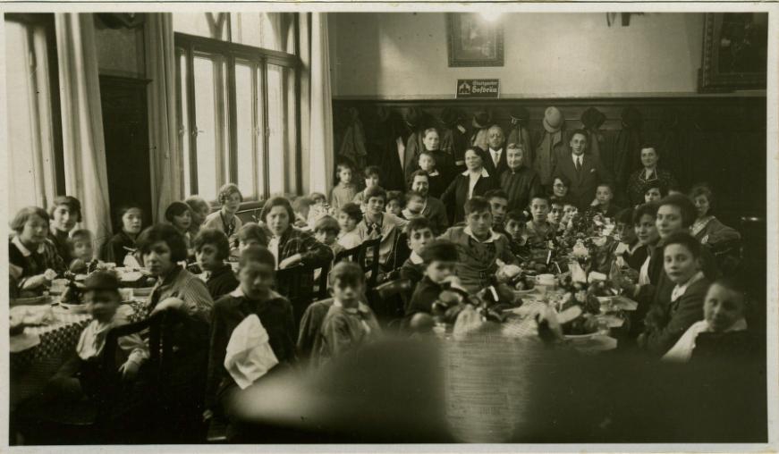 Hanukkah celebration at school in Esslingen :