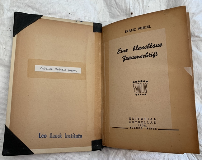 Franz Werfel, Eine blassblaue Frauenschrift, 1941 (title page)