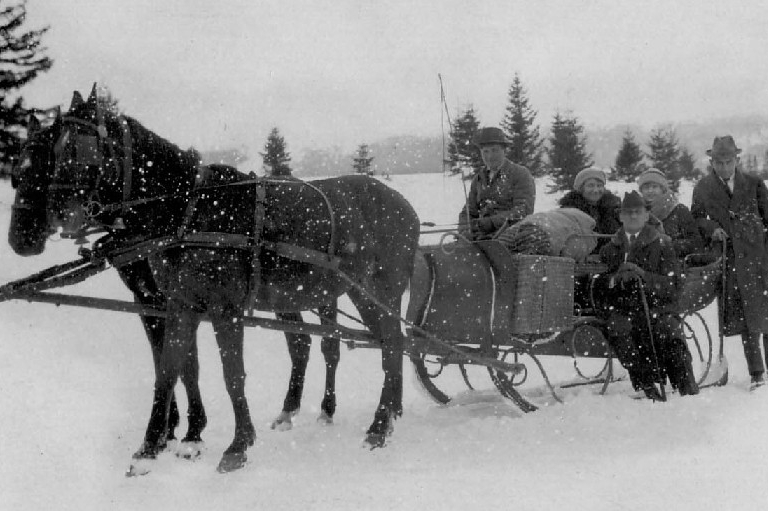 Kafka_in_the_snow