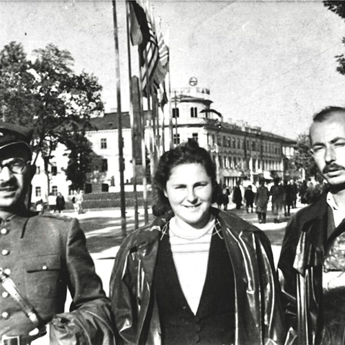 Leon_Thorn,_Rachel_Thorn,_David_Thorn