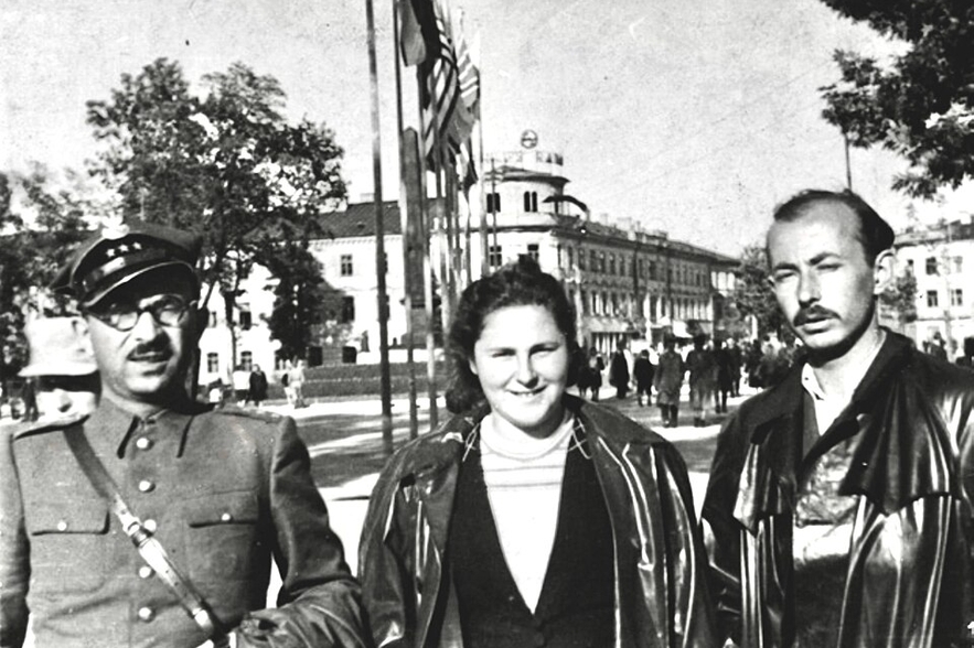 Leon_Thorn,_Rachel_Thorn,_David_Thorn