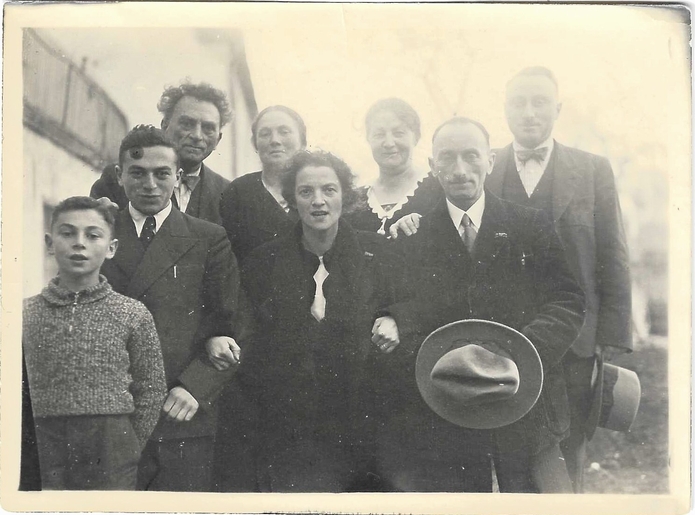 c1935