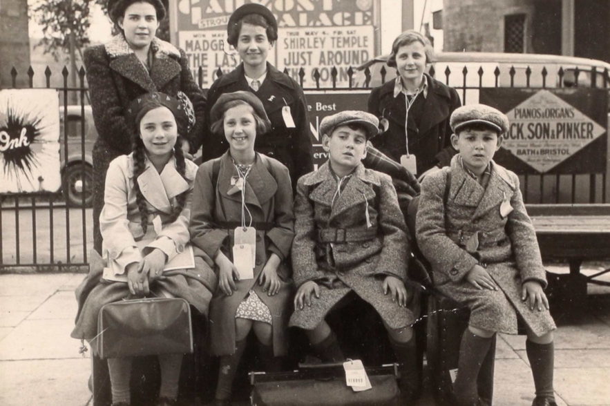 fleck-kindertransport-ankunft-england-contentimage